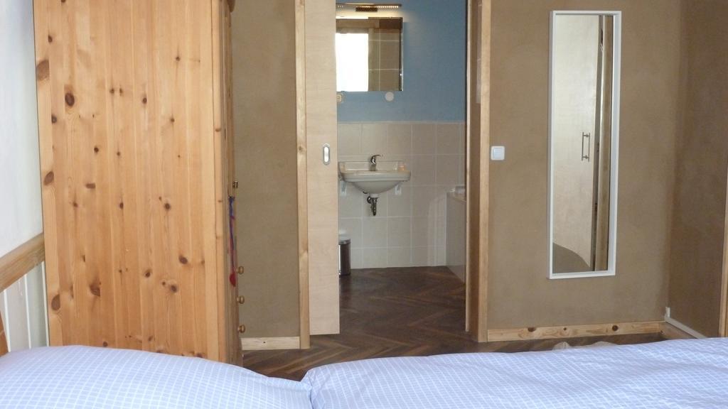Alte Schule Apartman Tambach-Dietharz Kültér fotó