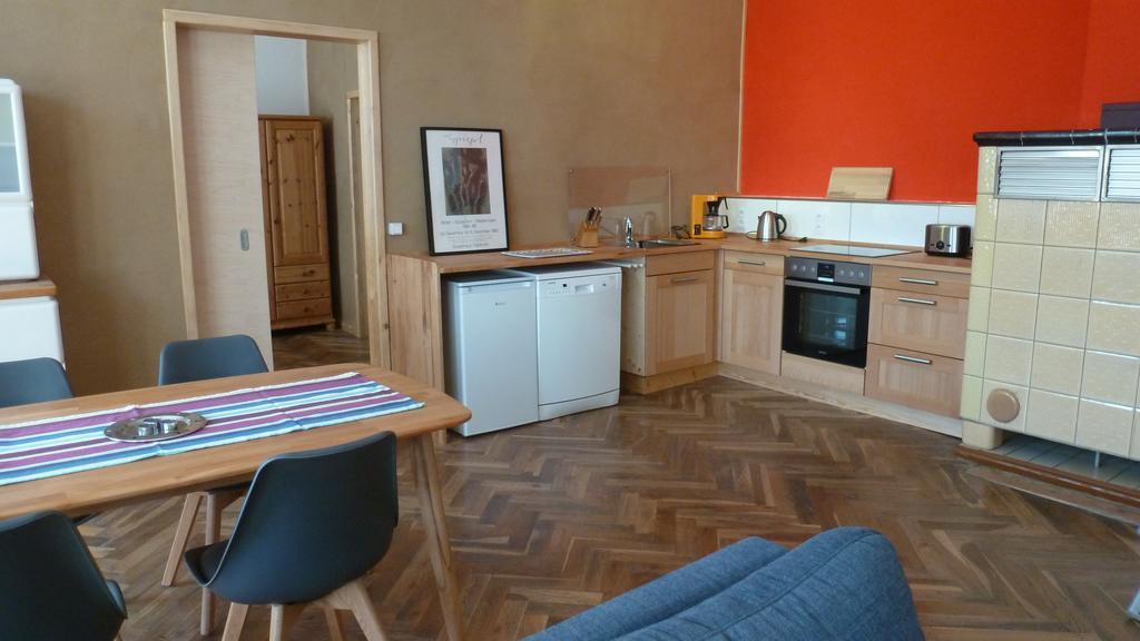 Alte Schule Apartman Tambach-Dietharz Kültér fotó