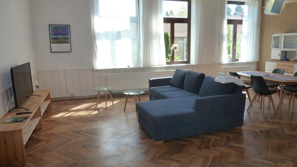 Alte Schule Apartman Tambach-Dietharz Kültér fotó