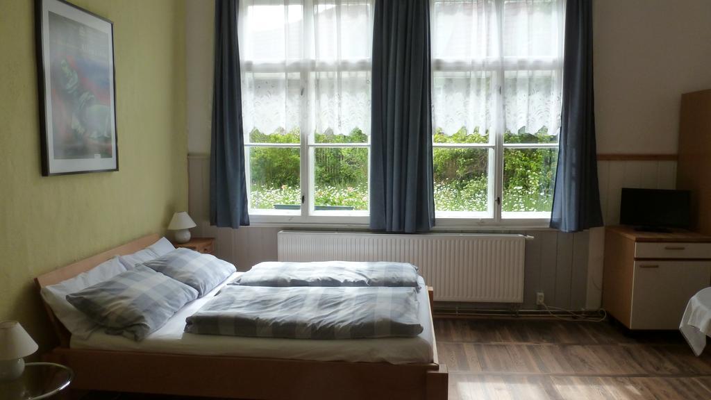 Alte Schule Apartman Tambach-Dietharz Kültér fotó